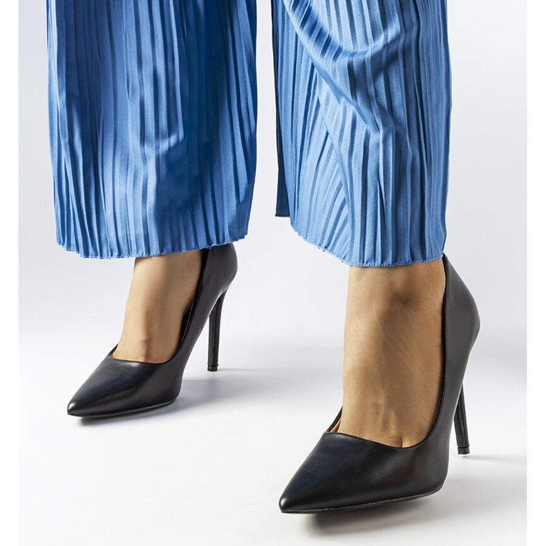 Svarta klassiska Delis höga klackar 1