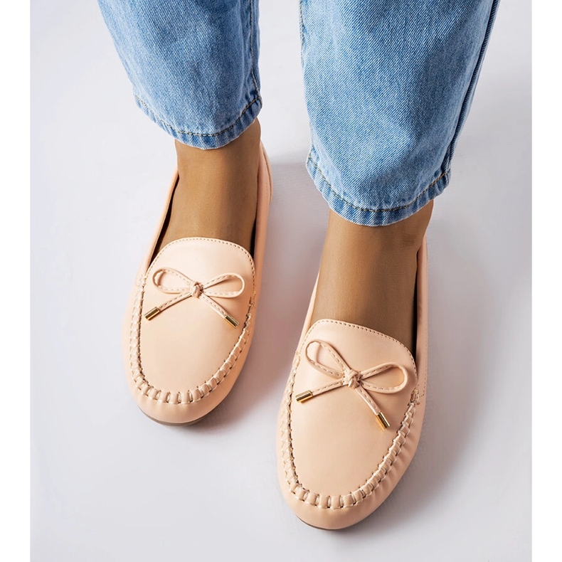 Via Foria beige rosett loafers 1