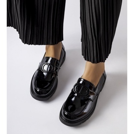 Inna Scranton svarta patent loafers 1