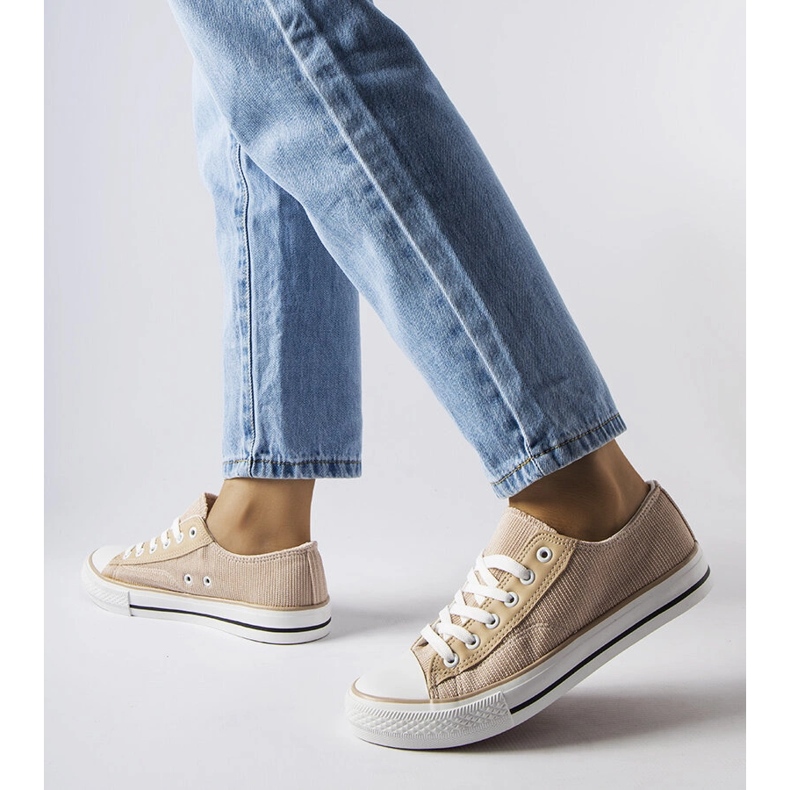 Landro beige sneakers 1