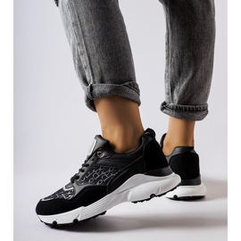 Svarta sneakers med silverdekor från Rio vit 1