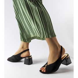 Baccaratos sandaler med låg klack i svart 1