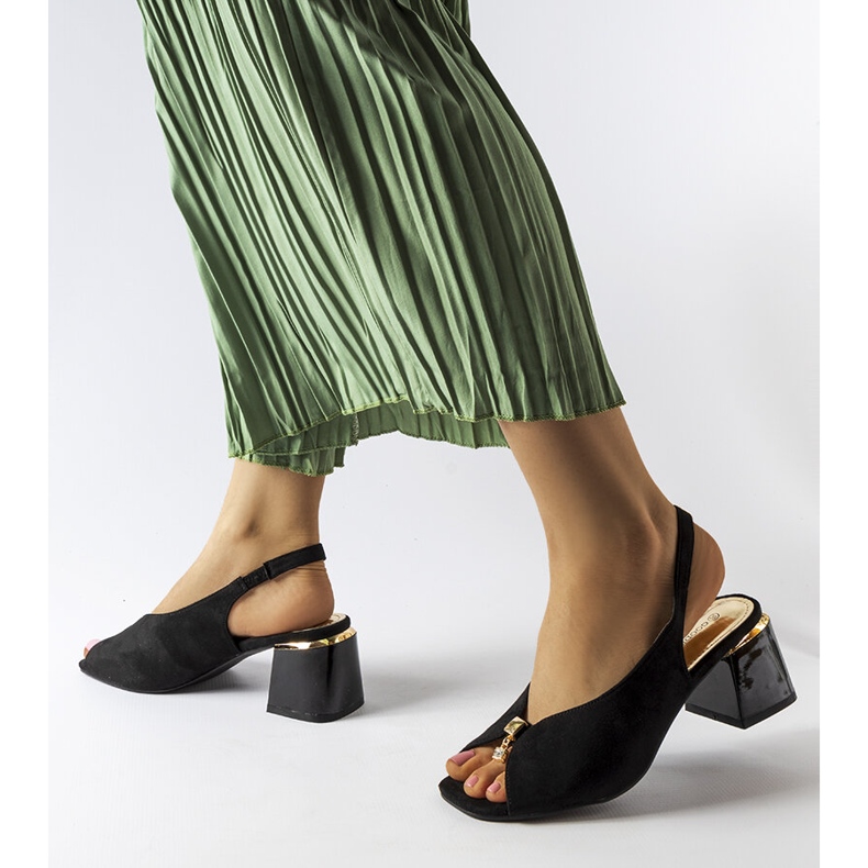 Baccaratos sandaler med låg klack i svart 1