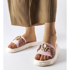 Rosa dekorativa diabilder i gummi från Bérard 1