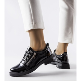 Inna Diamante svartlackade damskor 1