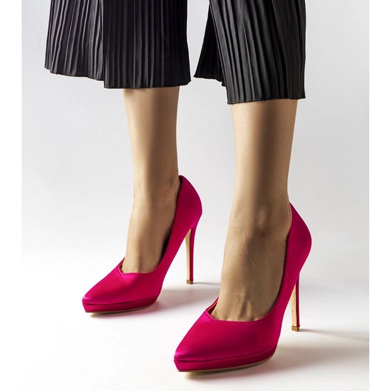 Rosa satin pumps från Silje 1