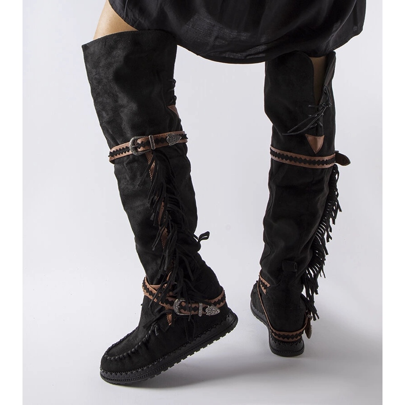 Inna Svarta kilstövlar från Novella 1