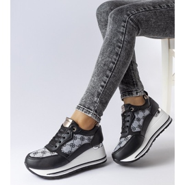 Svarta wedge sneakers från Rouxi 1