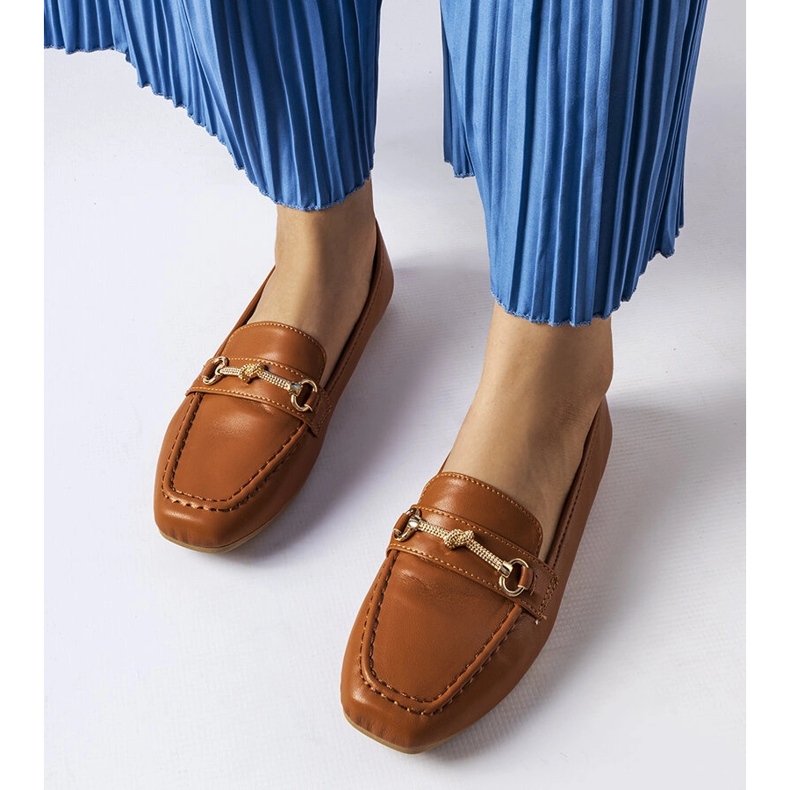 Bruna dekorativa loafers från Docherty 1
