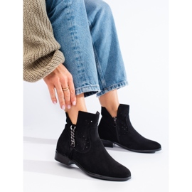 Genombrutna fjäderstövlar Vinceza svarta 2