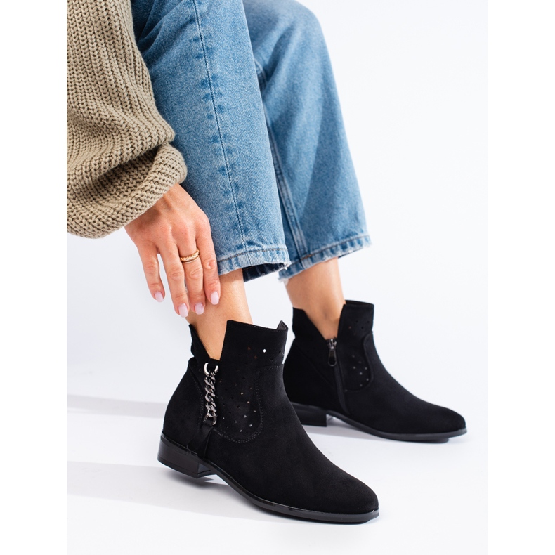 Genombrutna fjäderstövlar Vinceza svarta 2