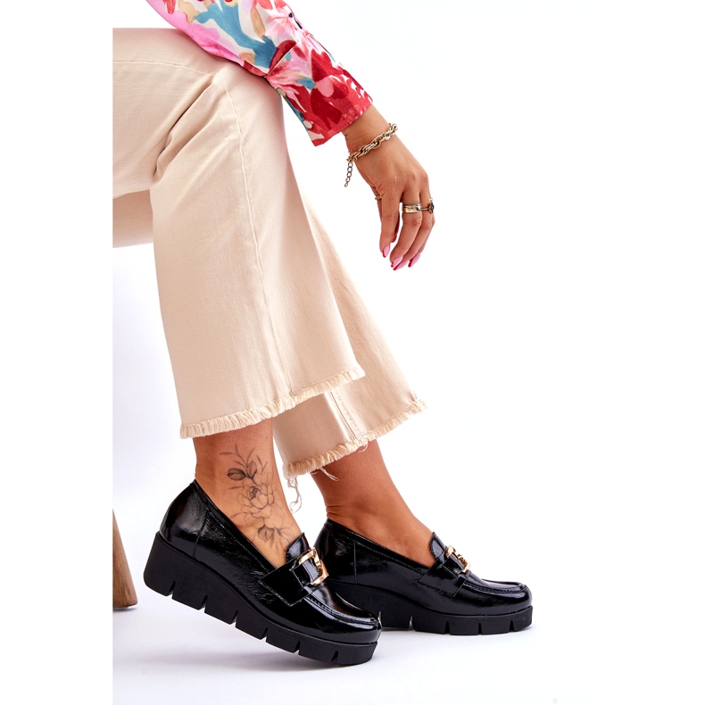 Lemar Lackmockasiner med dekor på kilen, svart 4