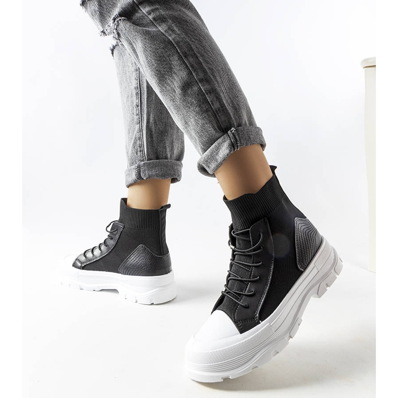 Svarta high-top sneakers från Pru 1