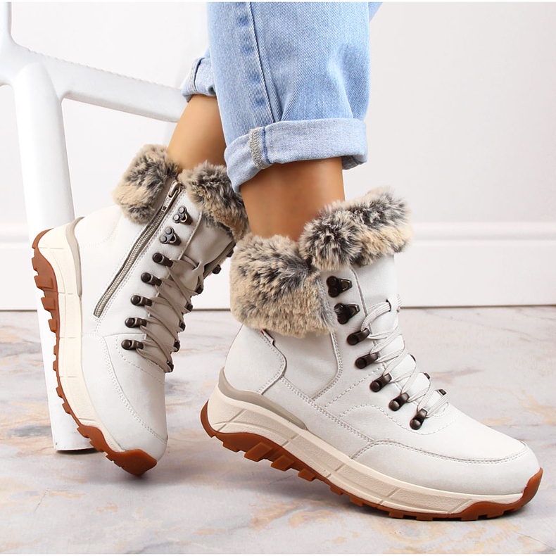 Vattentäta damstövlar i läder isolerade med ull, vit Rieker W0063-80 1