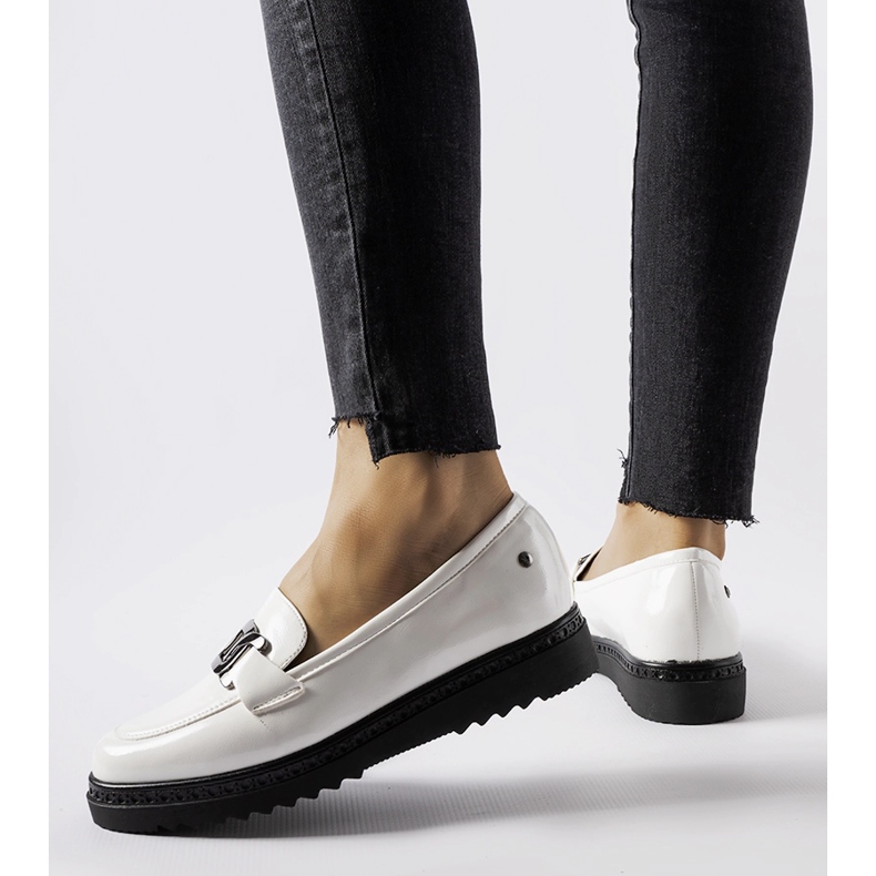 Inna Vita wedge loafers i patent från Vinceza 1