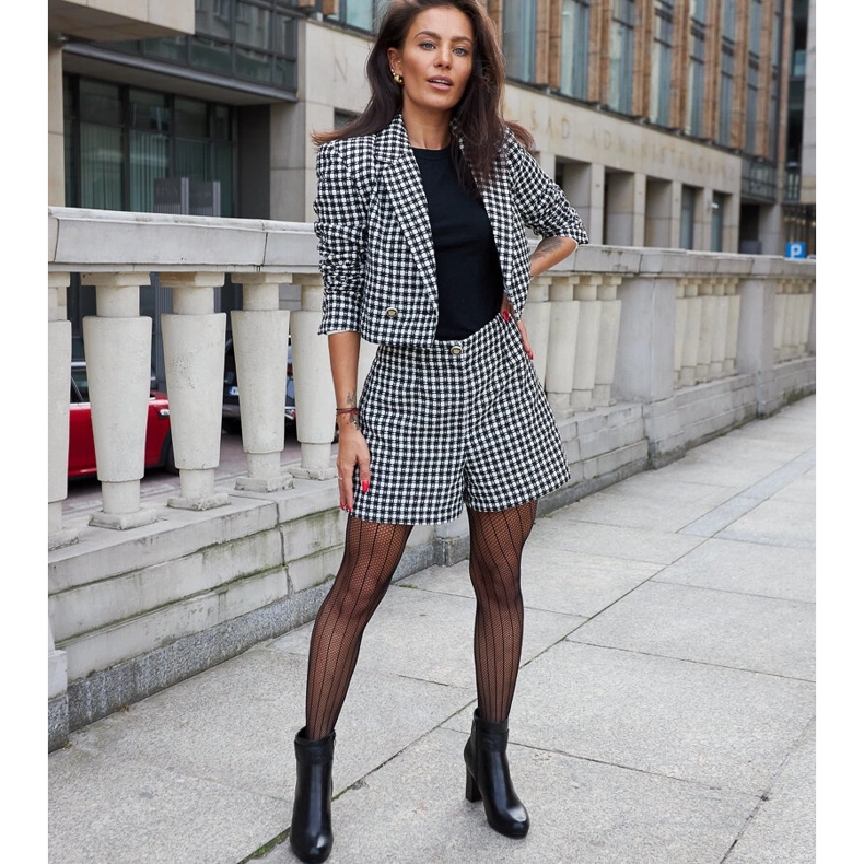 Svarta högklackade ankelboots med en dekorativ Creil-rem 1