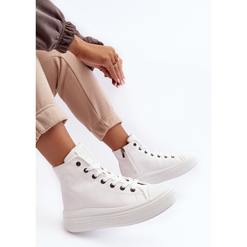 Sneakers med isolerad dragkedja för kvinnor White Big Star MM274021 vit 2