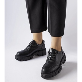 Svarta massiva klassiska Severino-skor 1