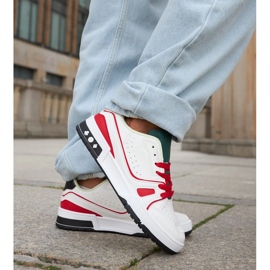 Inna Archies vita och röda skor med grön plös 1