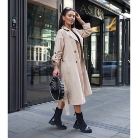 Inna Svarta ankelstövlar med patentstrumpa från Albertina 1