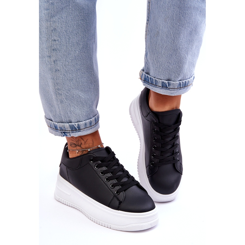 Klassiska sportskor för kvinnor svart och vitt 1