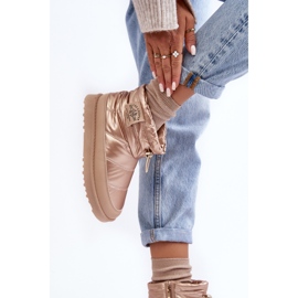 Isolerade snöstövlar dam Lee Cooper LCJ-23-44-1965L Beige gyllene 2