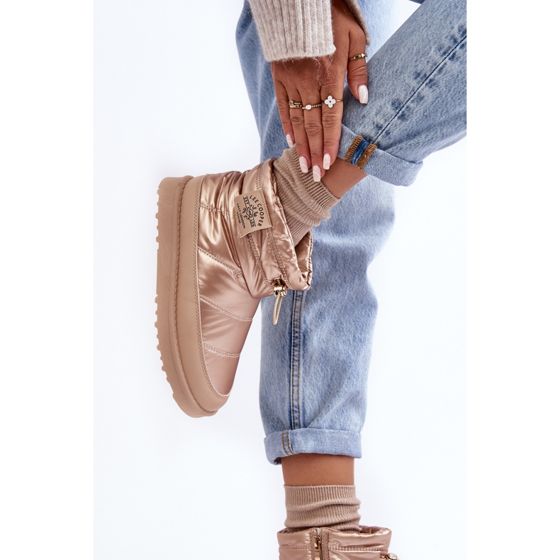 Isolerade snöstövlar dam Lee Cooper LCJ-23-44-1965L Beige gyllene 2