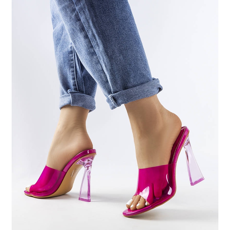 Rosa transparenta sliders från Clichy 2