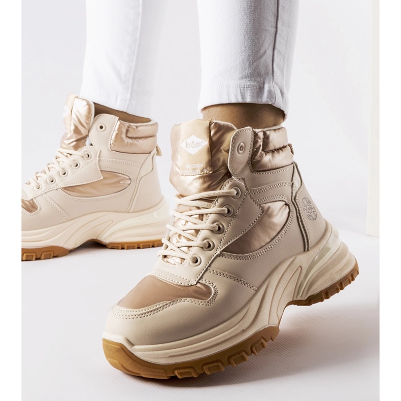 Beige stövlar Lee Cooper LCJ-23-44-1972L 1