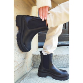 Svarta damstövlar med svart sula 1