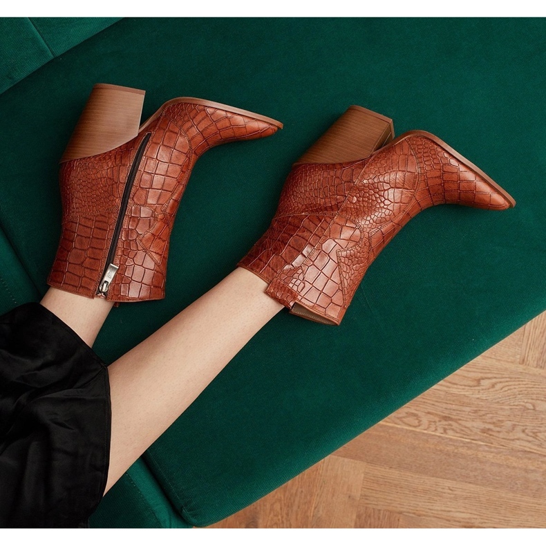 Marco Shoes Cowboystövlar för kvinnor av naturläder med prägling brun 1