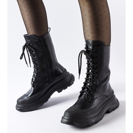 Svarta arbetarskor med tjock svart Crosia-sula 2