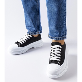 Svarta sneakers med Bettole sportsula 1