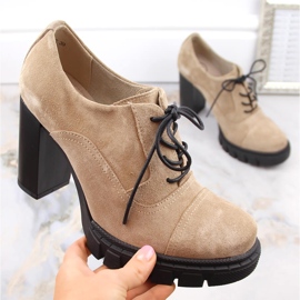 Damskor i lädermocka på hög klack och plattform, beige Filippo DP4918 1