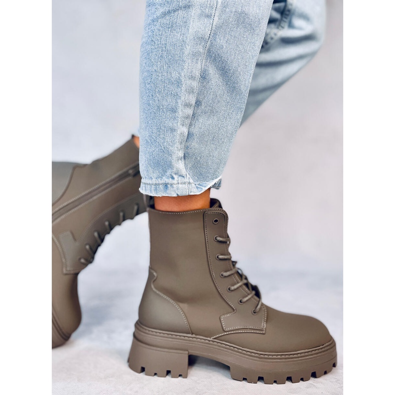 Tamar Gröna snörstövlar 1