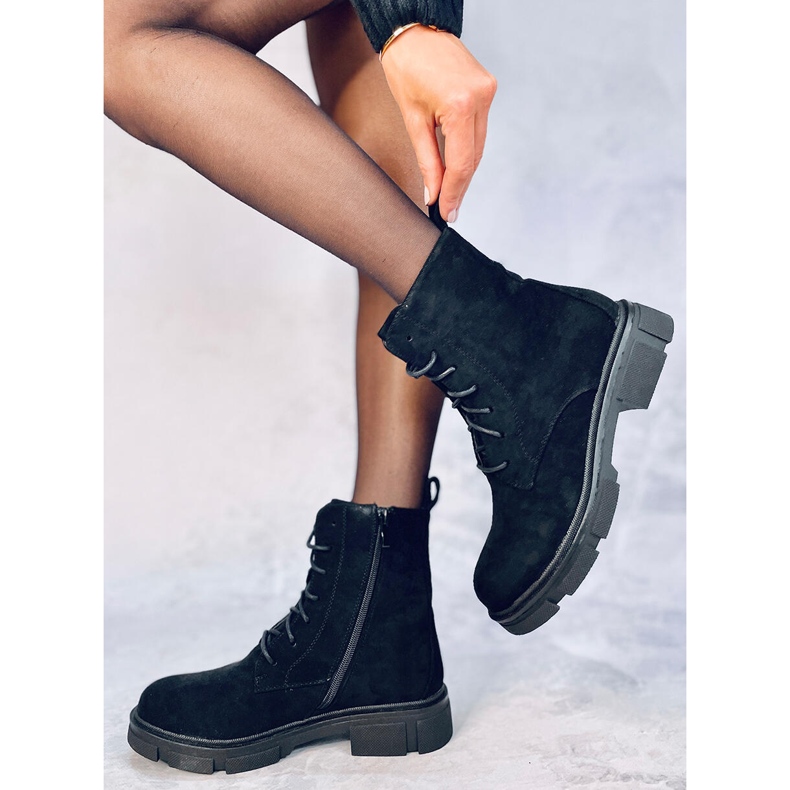 Zoe Black spetsarbetare svart 2