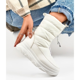 Vita sportstövlar för kvinnor 1