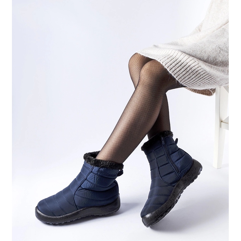 Marinblå isolerade snöstövlar från Valparaiso 1