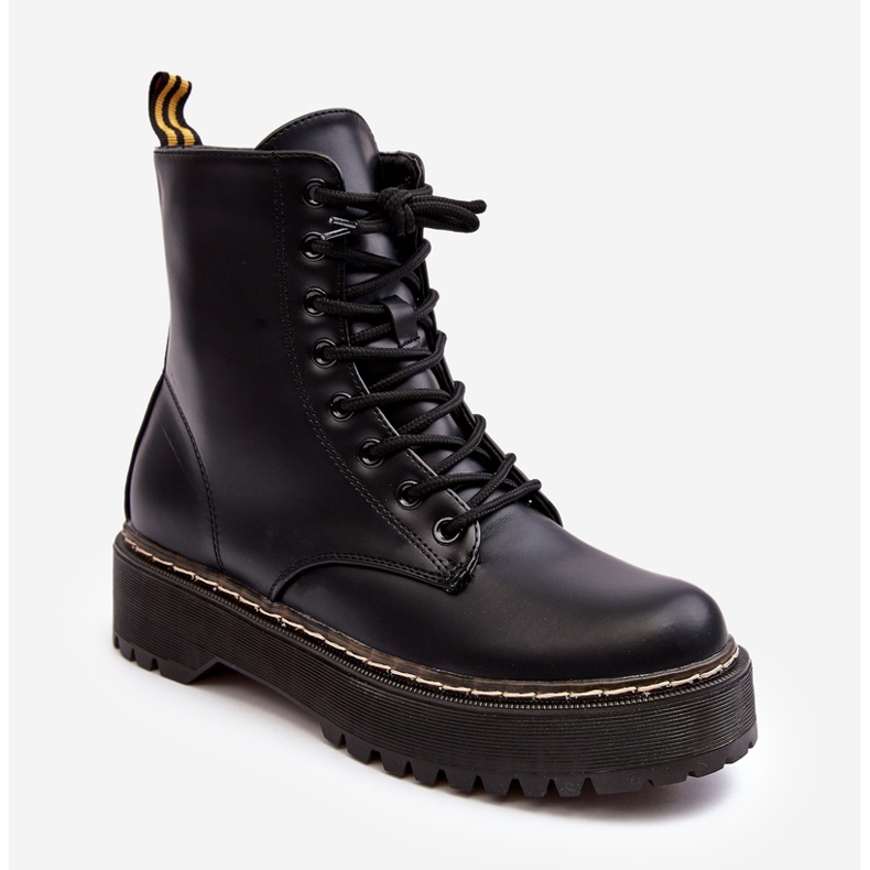 Damskor med snörning Svart Maddis 2