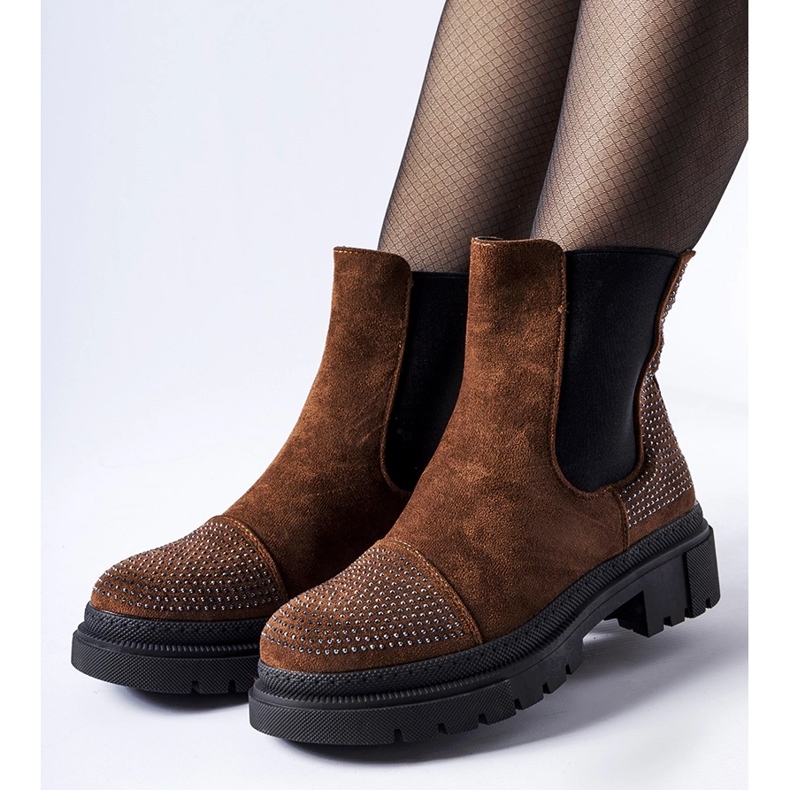 Bruna stövlar med strass i ekomocka från Grinzane 1