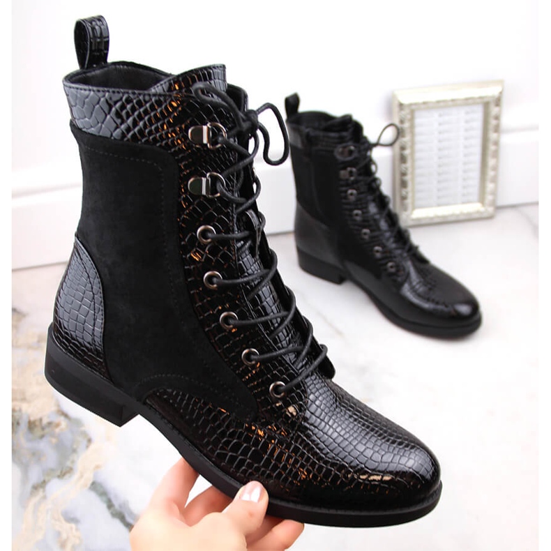 Plattklackade damstövlar, isolerade, svarta Filippo DBT4823 1