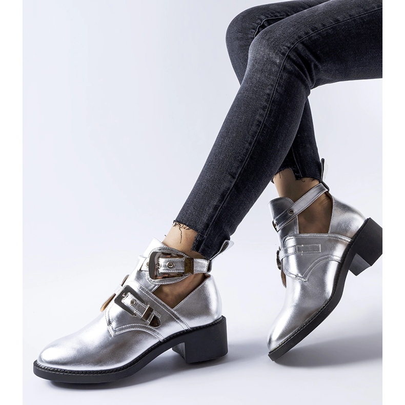 Ljusa metalliska, högskurna Ritaldi-stövlar silver- 1