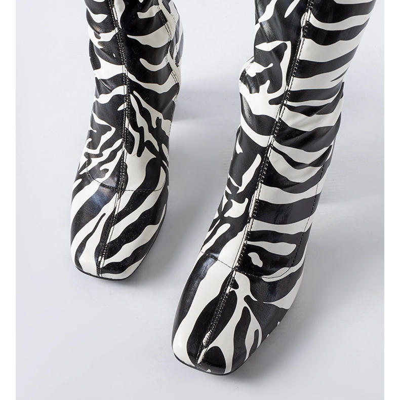 Upland imiterade zebra ankelboots svart 2