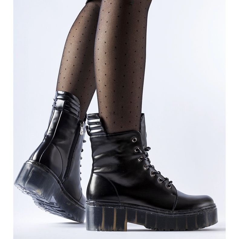 Svarta isolerade klassiska Aldino stövlar 1