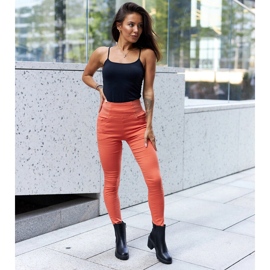 Svarta isolerade klassiska Caio högklackade ankelstövlar 1