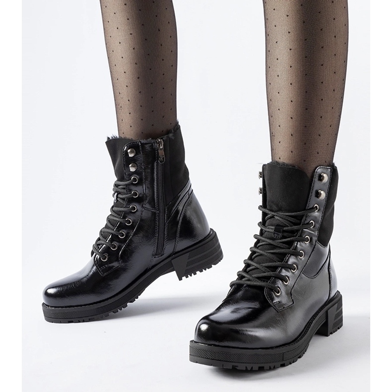 Svarta isolerade arbetarstövlar 1