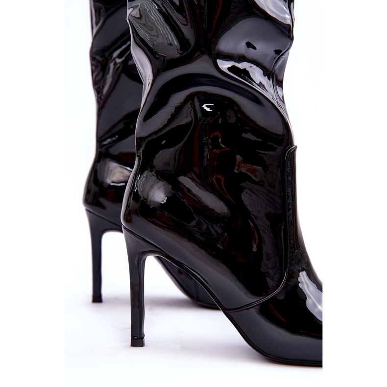 PA1 Svarta högklackade stövlar meliskindra 2