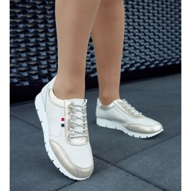 Beige läder dam sneakers Adelfo 1