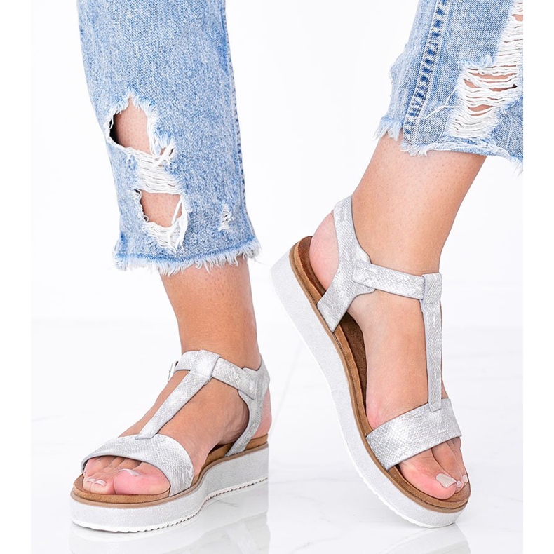 Silver sandaler i Kiko ormskinnsmönster 1