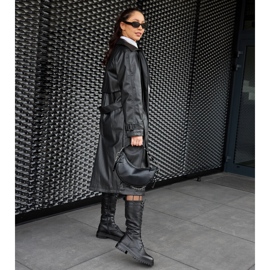 Svarta montepianoarbetare med hög snörning 1